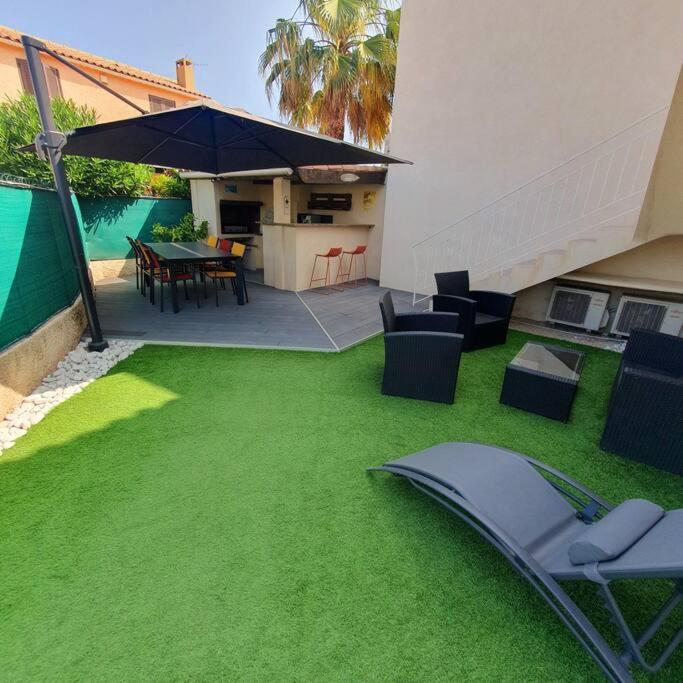 Joli Haut De Villa 3 Chambres Climatise Avec Jacuzzi マリニャーヌ エクステリア 写真